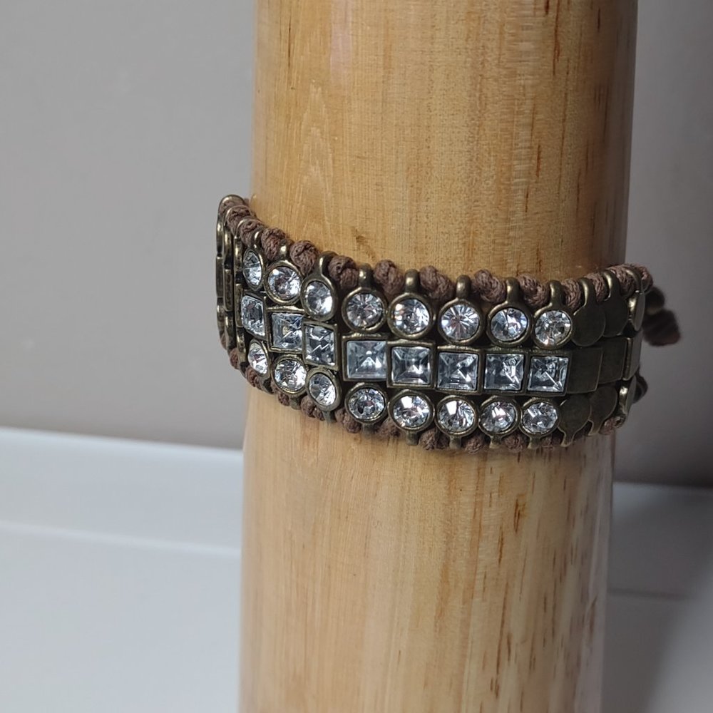 Cute Adjustable Rope Bracelet - Picture 5 of 8